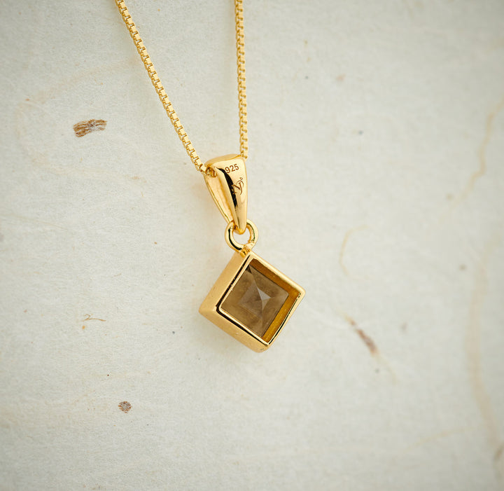 Smoky Quartz Everyday Gold Pendant