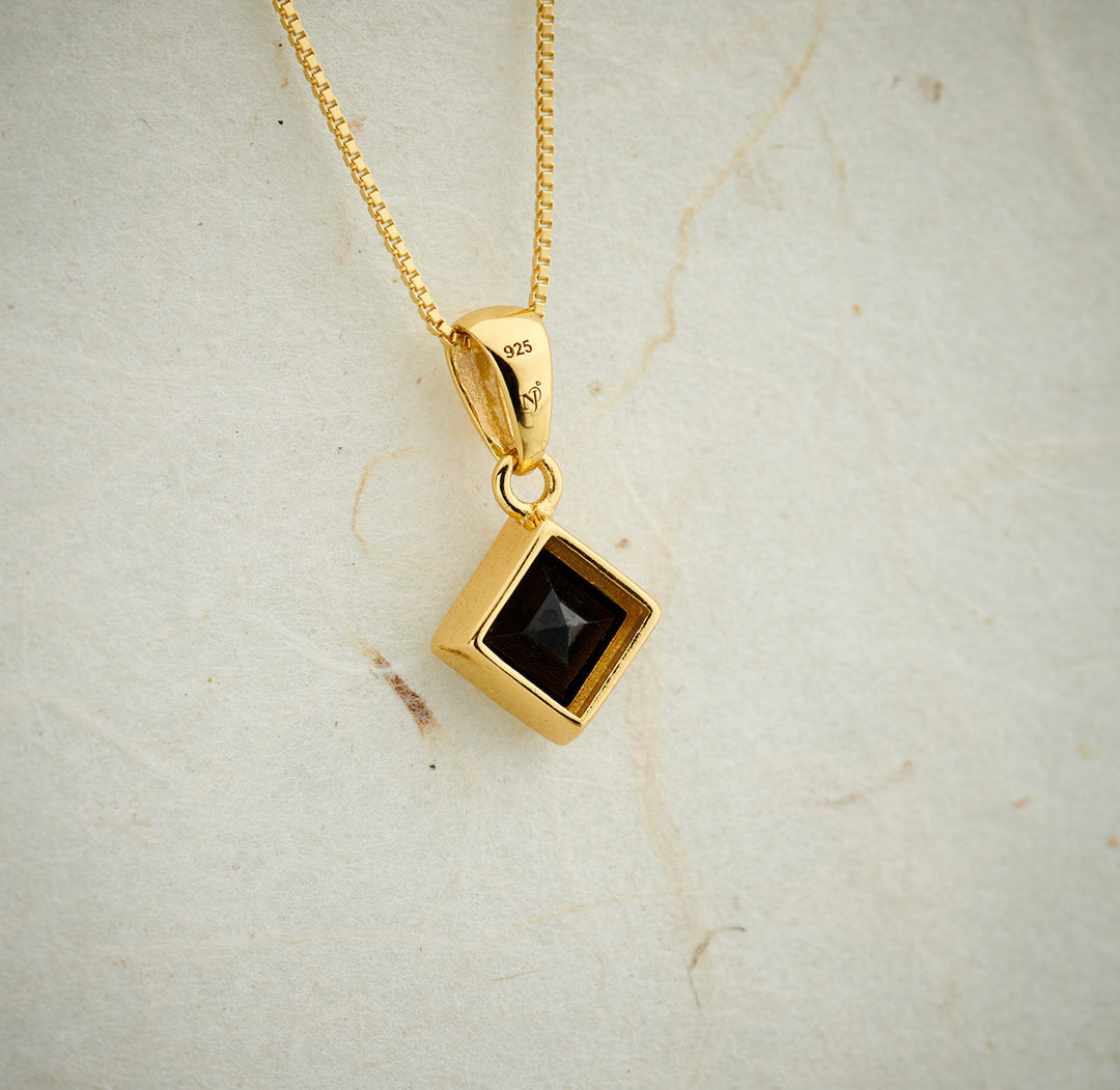 Black Spinel Everyday Gold Pendant
