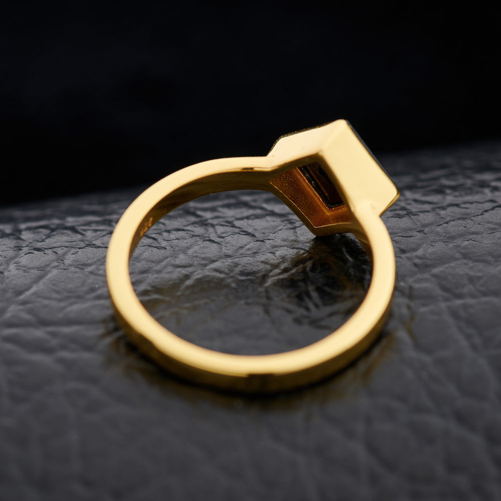 Black Spinel Everyday Gold Ring